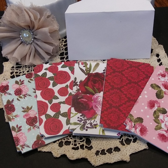 Assortment of blank notecards w/envelopes - Picture 1 of 7